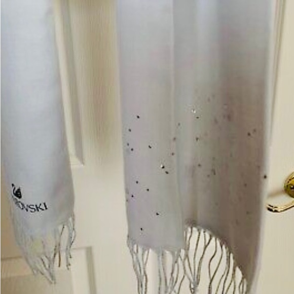 SWAROVSKI Light Gray with Crystal Accent %65 Polyester & %35 Viscose Scarf - Picture 16 of 16